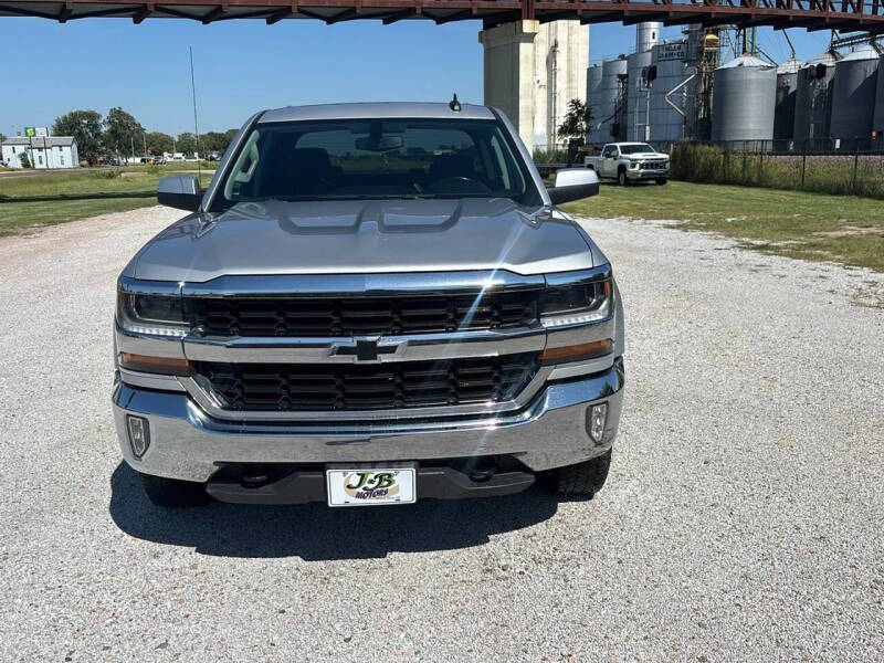 chevrolet silverado 1500 2018 3GCUKREC7JG515738 image chevrolet silverado 1500 2018 3GCUKREC7JG515738 image